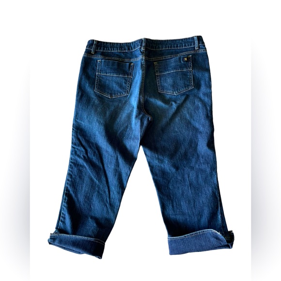 Vera Wang Simply Vera Straight Denim Capri Pants - Size 16P - Picture 4 of 9